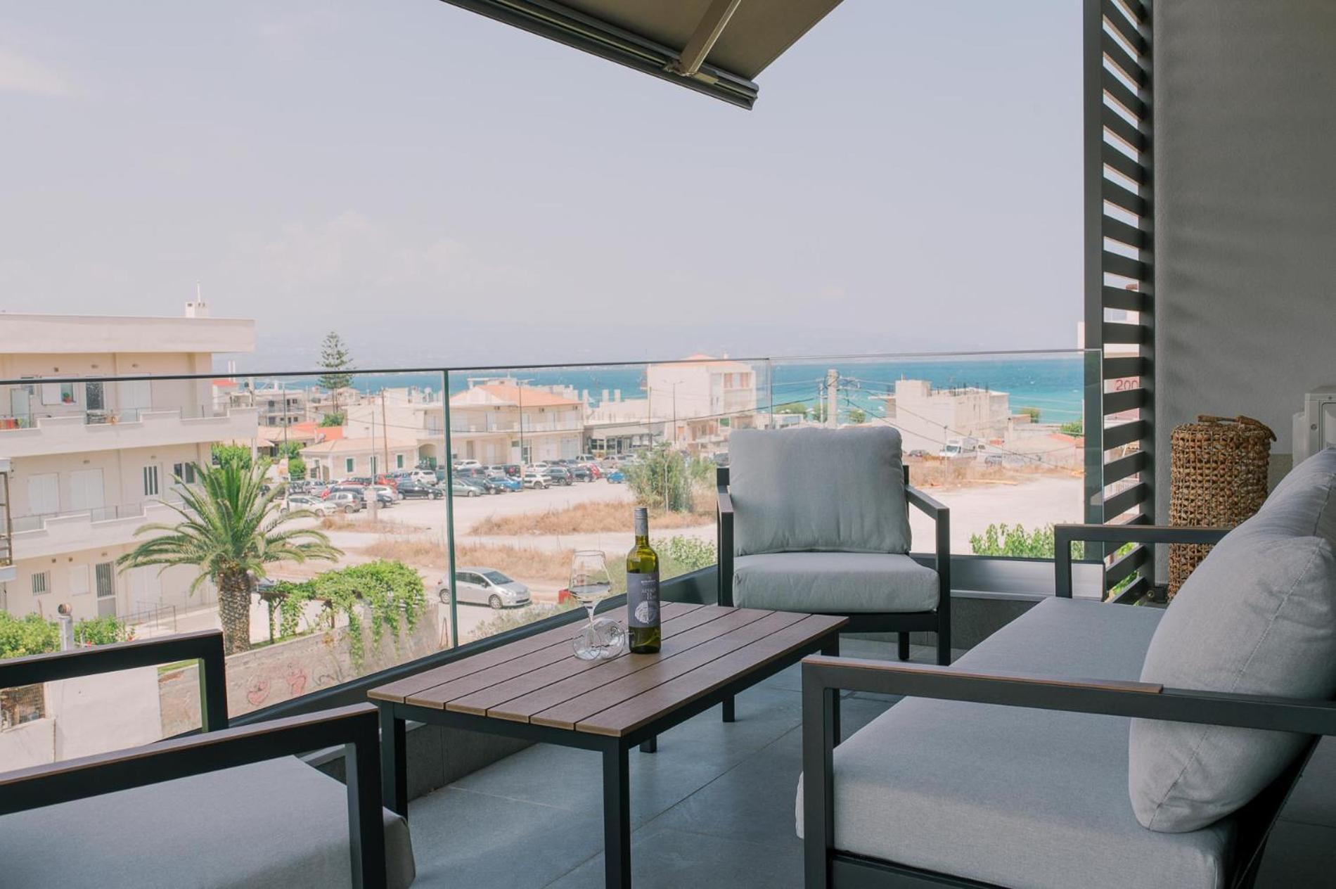 Hama Luxury Seaside Apartments Corinth Exterior photo